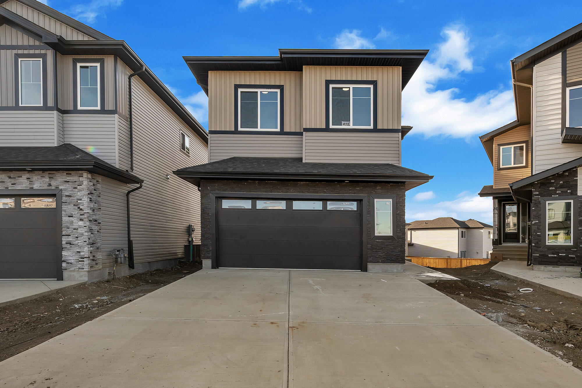 Woodbend Leduc walkout home exterior
